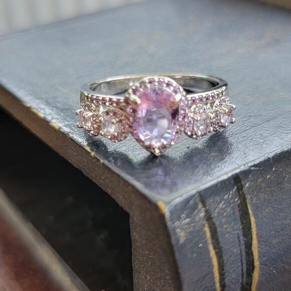 Elegant Rhodium-Plated Size 9 Twisted Band Ring with Simulated Amethyst - Picture 4 of 11